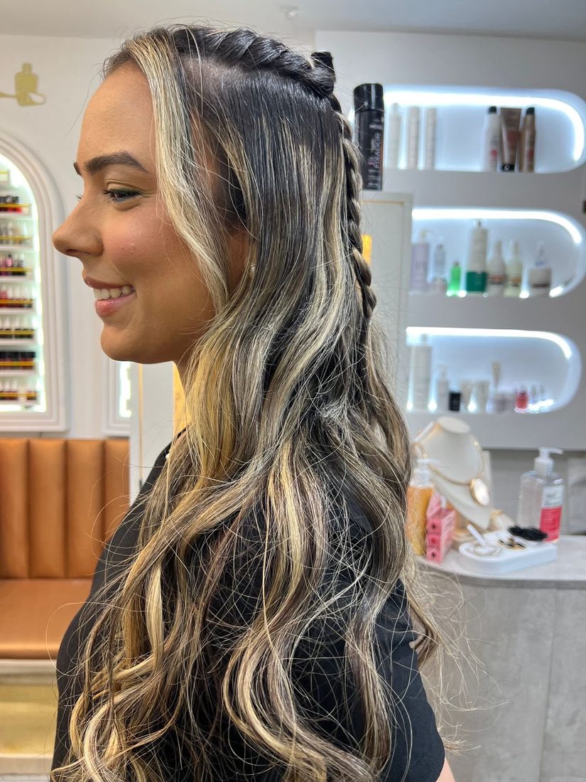 Penteado e mechas